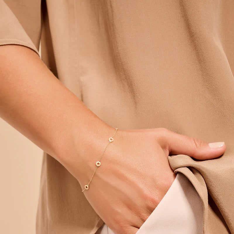 Armband mit ringförmigen Elementen aus 585er Gold